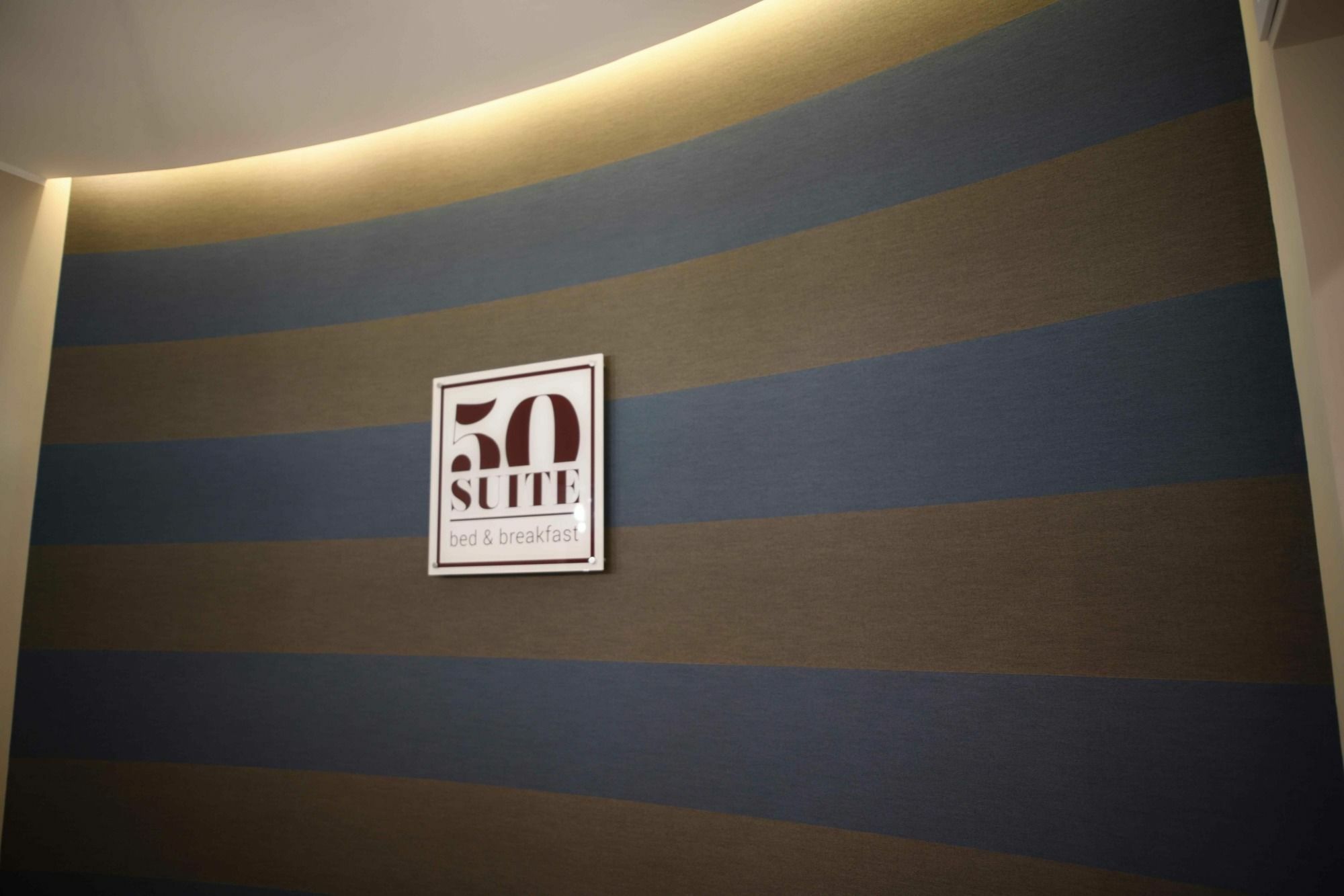 50 Suite Guesthouse 那不勒斯 外观 照片